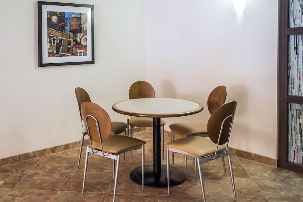 Quality Inn Streetsboro Dış mekan fotoğraf
